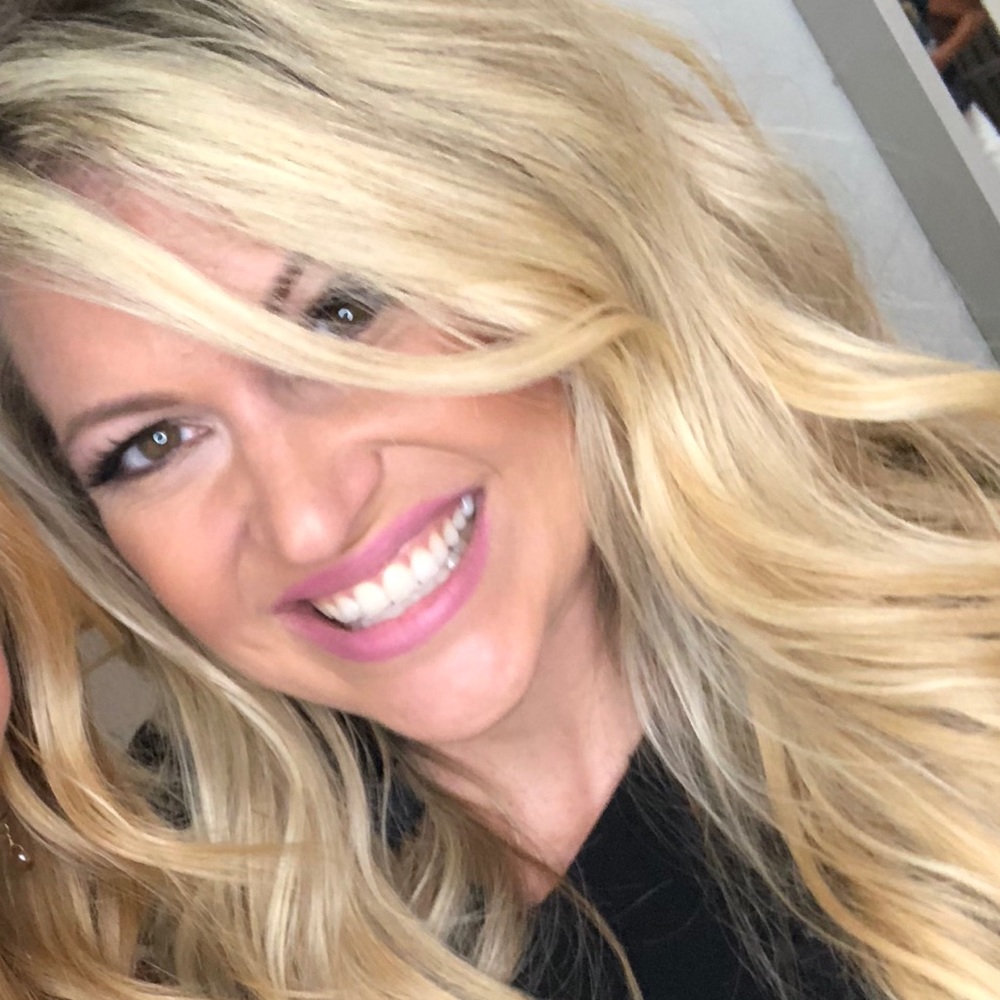 Meet your Posher, Candice